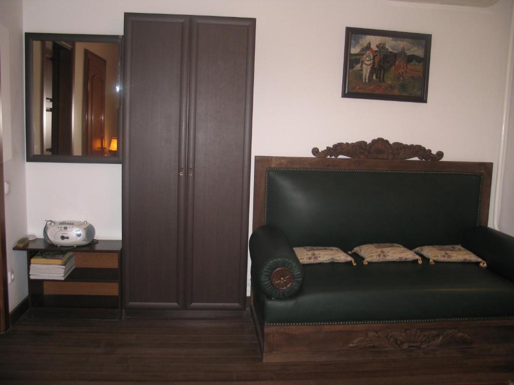 Raikomovskaya Hotel Dnipro Chambre photo